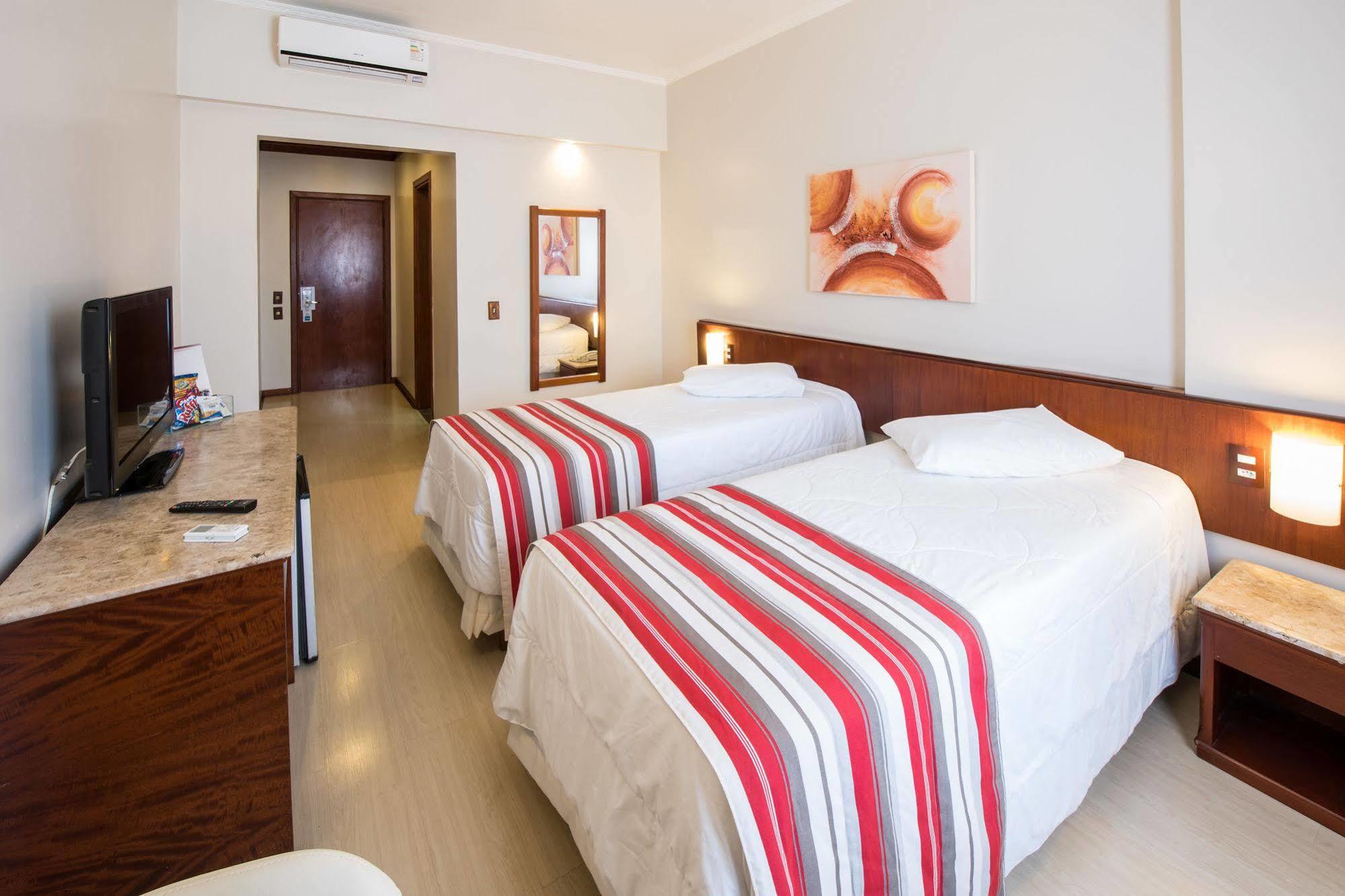 Hotel Carlton Plaza Poços de Caldas 외부 사진