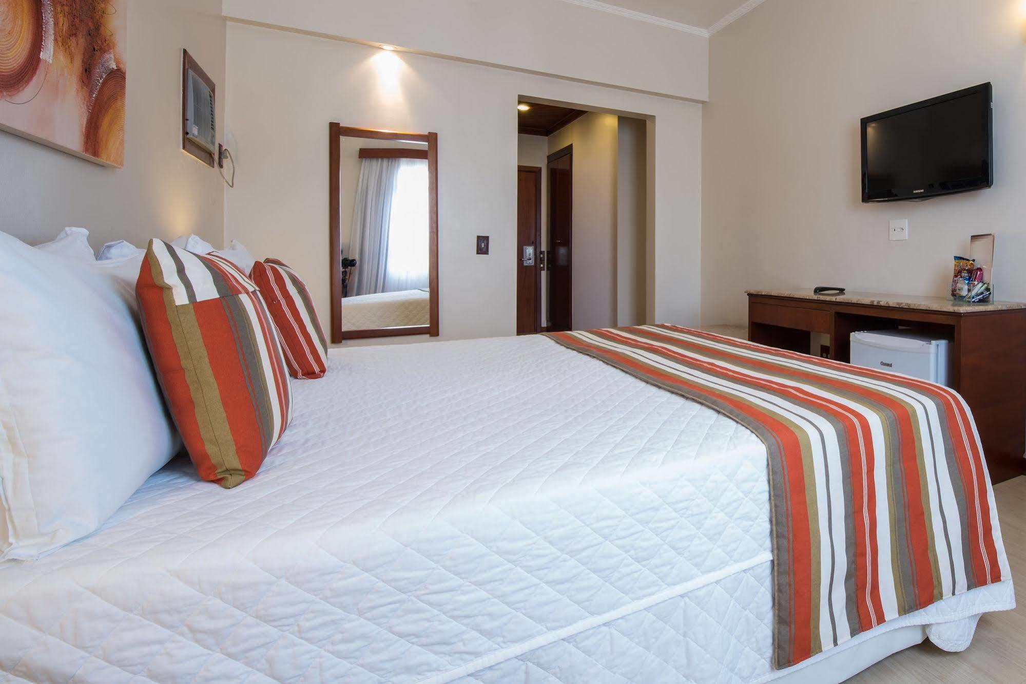 Hotel Carlton Plaza Poços de Caldas 외부 사진